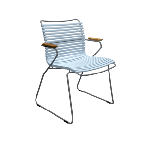 Houe Click Dining tuinstoel met arm Dusty Light Blue