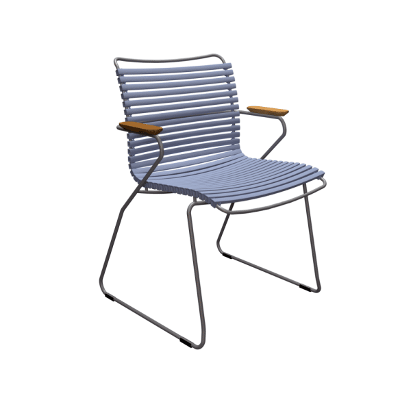 Houe Click Dining tuinstoel met arm Pigeon Blue