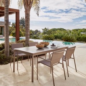 Kave Home Uitschuifbare Tuintafel 'Zaltana' 140 - 200 x 90cm, kleur Mat Bruin