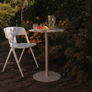 Zuiver Outdoor Bistrotafel 'Snow' 57cm, kleur Brown Rice